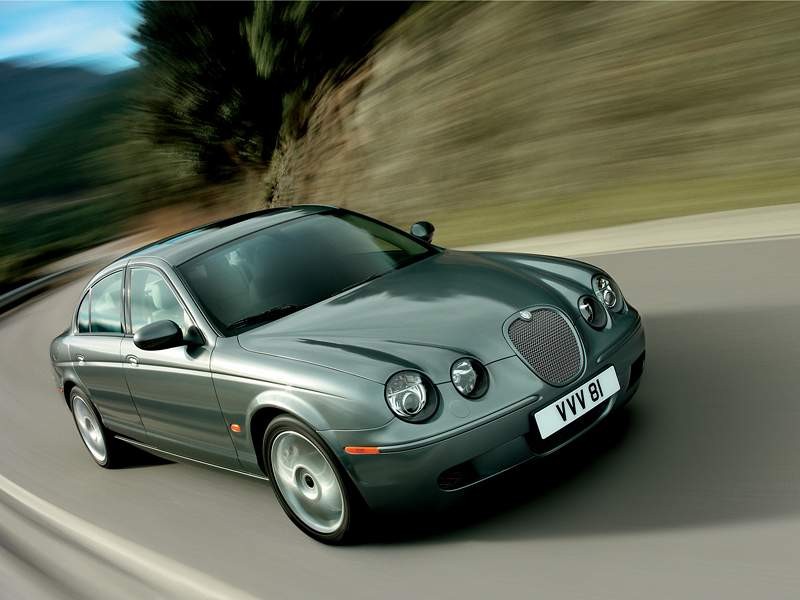 Jaguar: facelifting S-type