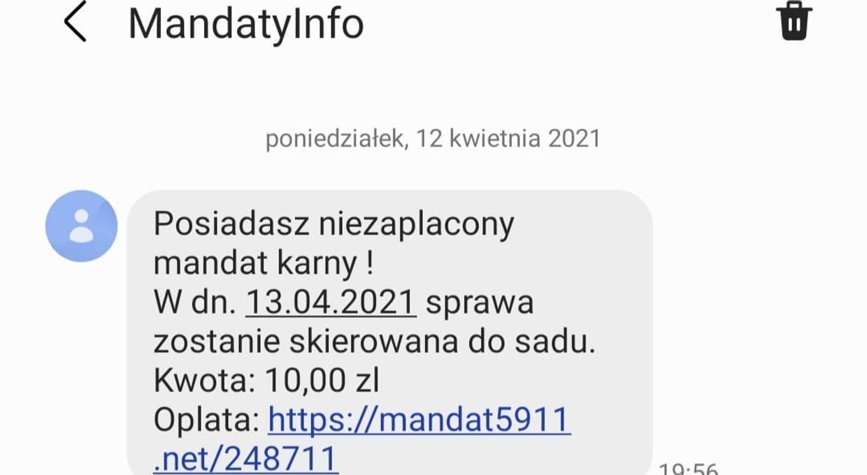 Tak wygląda SMS od oszustów o niezapłaconym mandacie. Nie klikaj w link!