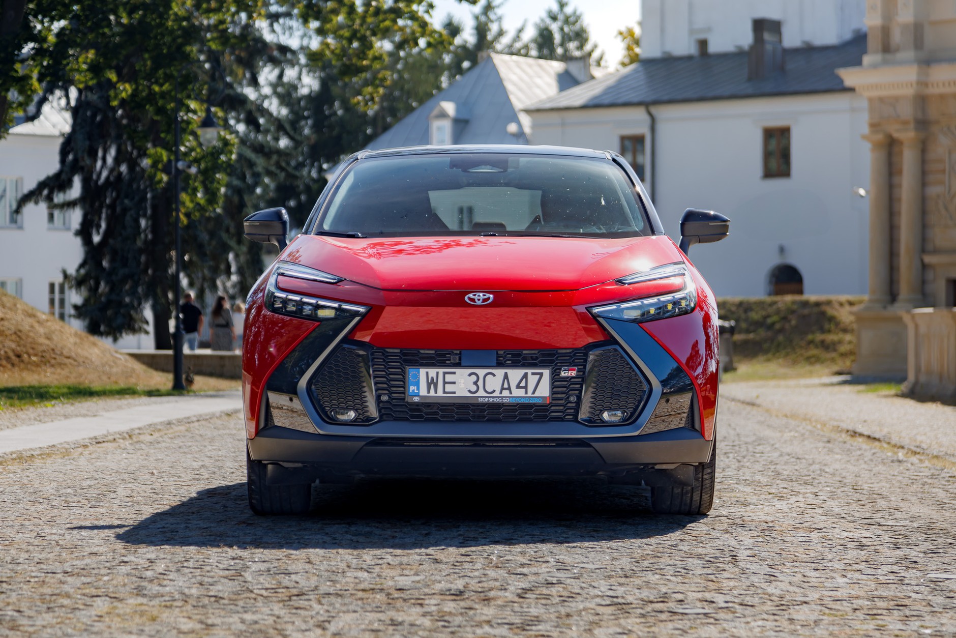 2024 Toyota C-HR PHEV