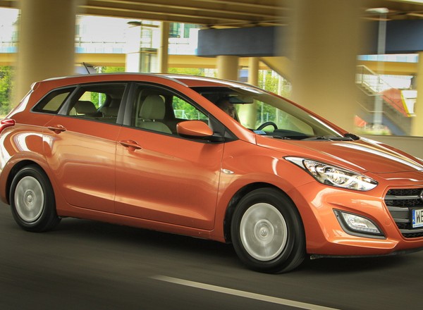 Hyundai i30 Wagon 1.4 - rodzinne kombi za rozsądne pieniądze