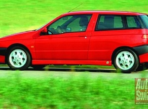 Alfa Romeo 145 - Małe, a cieszy