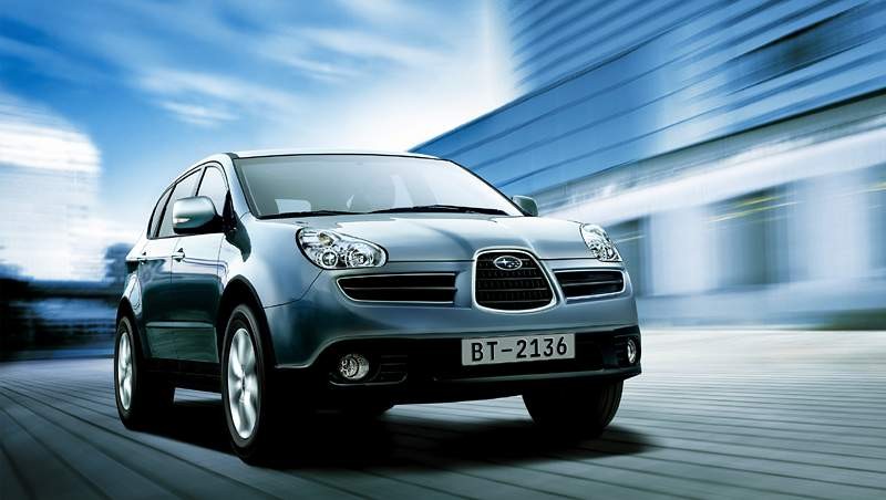 Paryż: Subaru Legacy po face liftingu