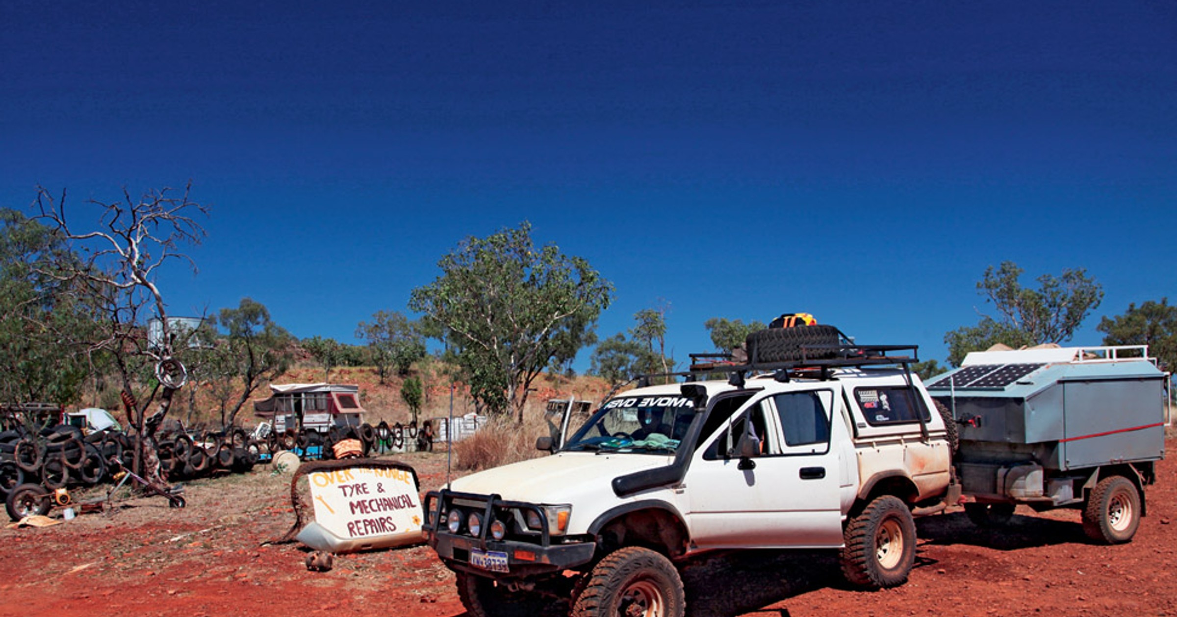 Toyotą Hilux po Australii: Antek i Karol w krainie kangurów