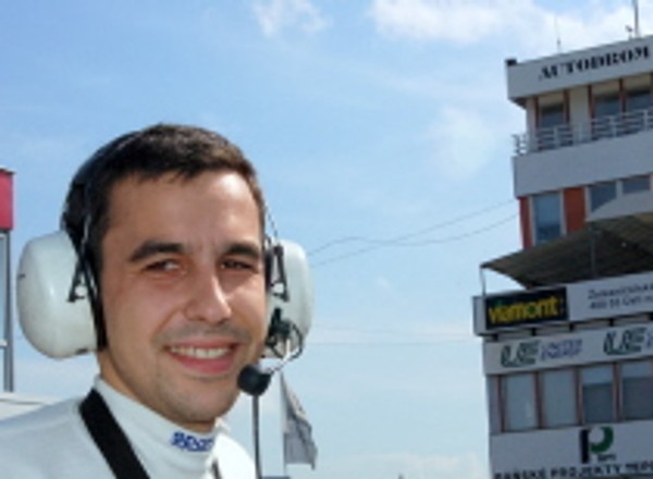 Wyścigi: Tomasz Nowacki w Škoda Octavia Cup
