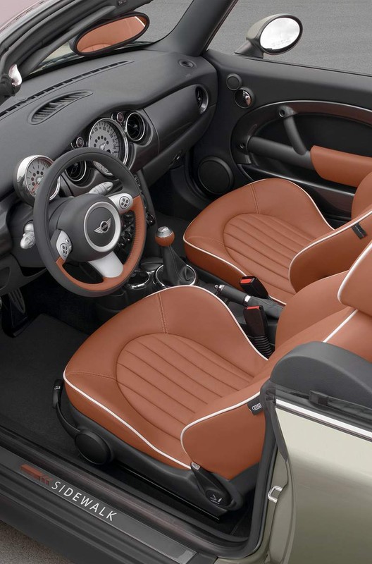 Mini Cabrio: premiera w Detroit