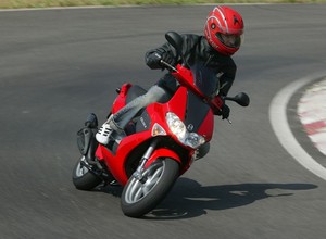 Na co uważać podczas zakupu wymarzonej 125′tki?