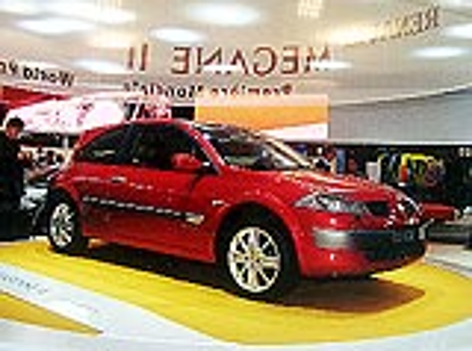 81. salon samochodowy w Paryżu