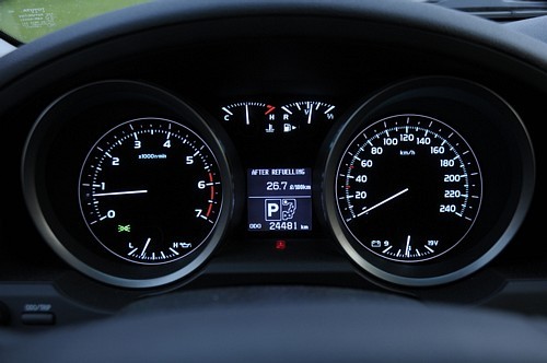 Toyota Land Cruiser v8 4.7 - Kolos w terenie