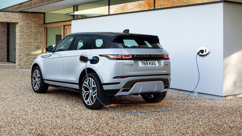 Range Rover Evoque P300e