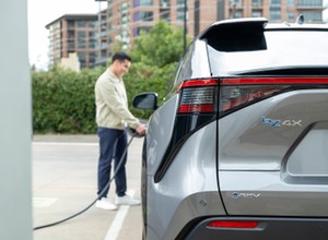 Toyota otwiera pierwszą fabrykę akumulatorów poza Japonią. Produkcja rozpocznie się w 2025 r.
