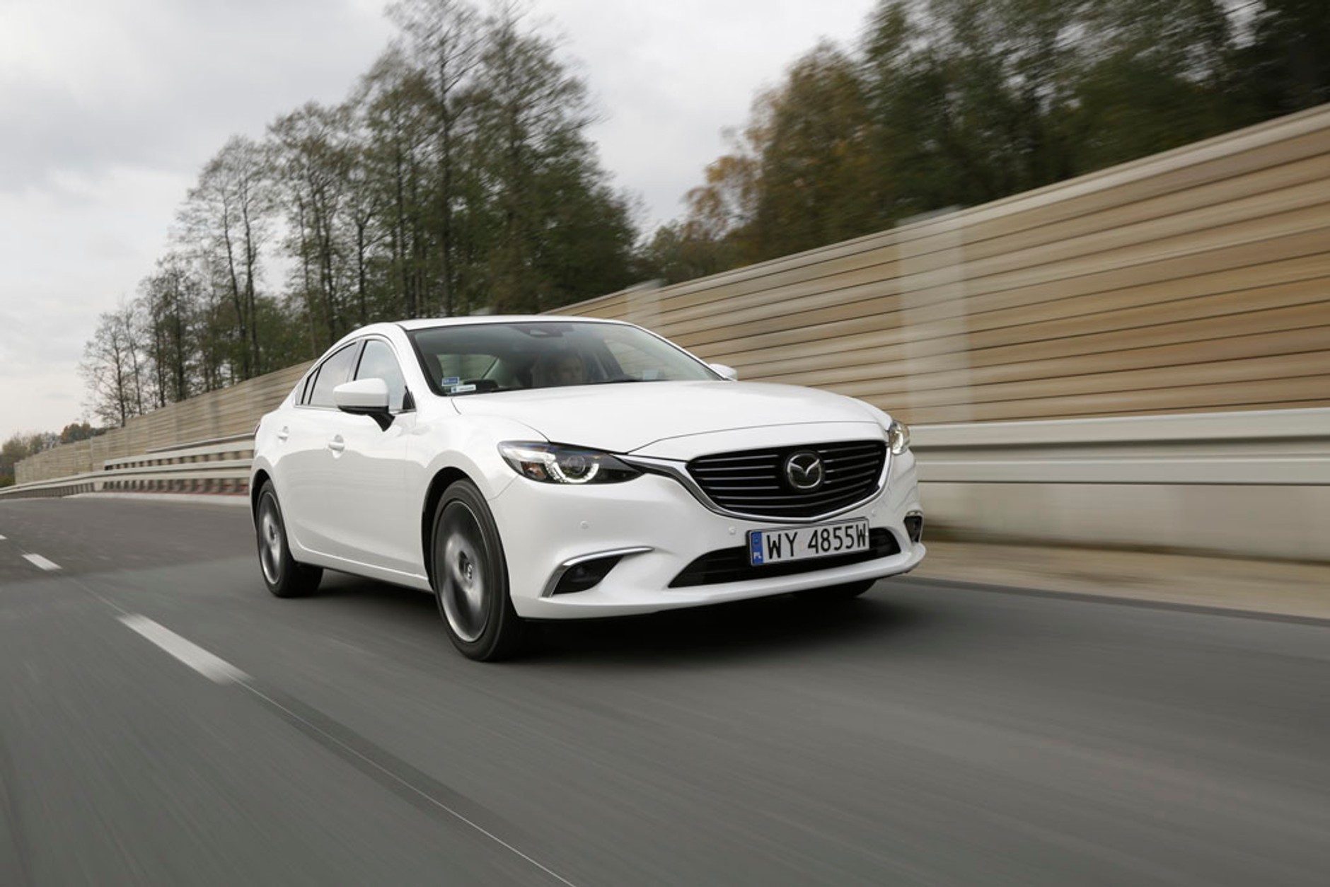Mazda 6 2.5 Skyactiv-G - aż się prosi o tylny napęd!