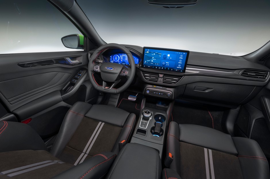 2021 FORD FOCUS ST INTERIOR
