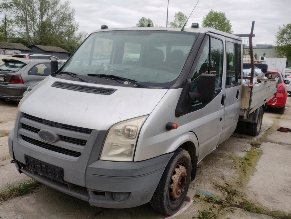 Porzucone samochody oferowane na sprzedaż przez ZDM Warszawa