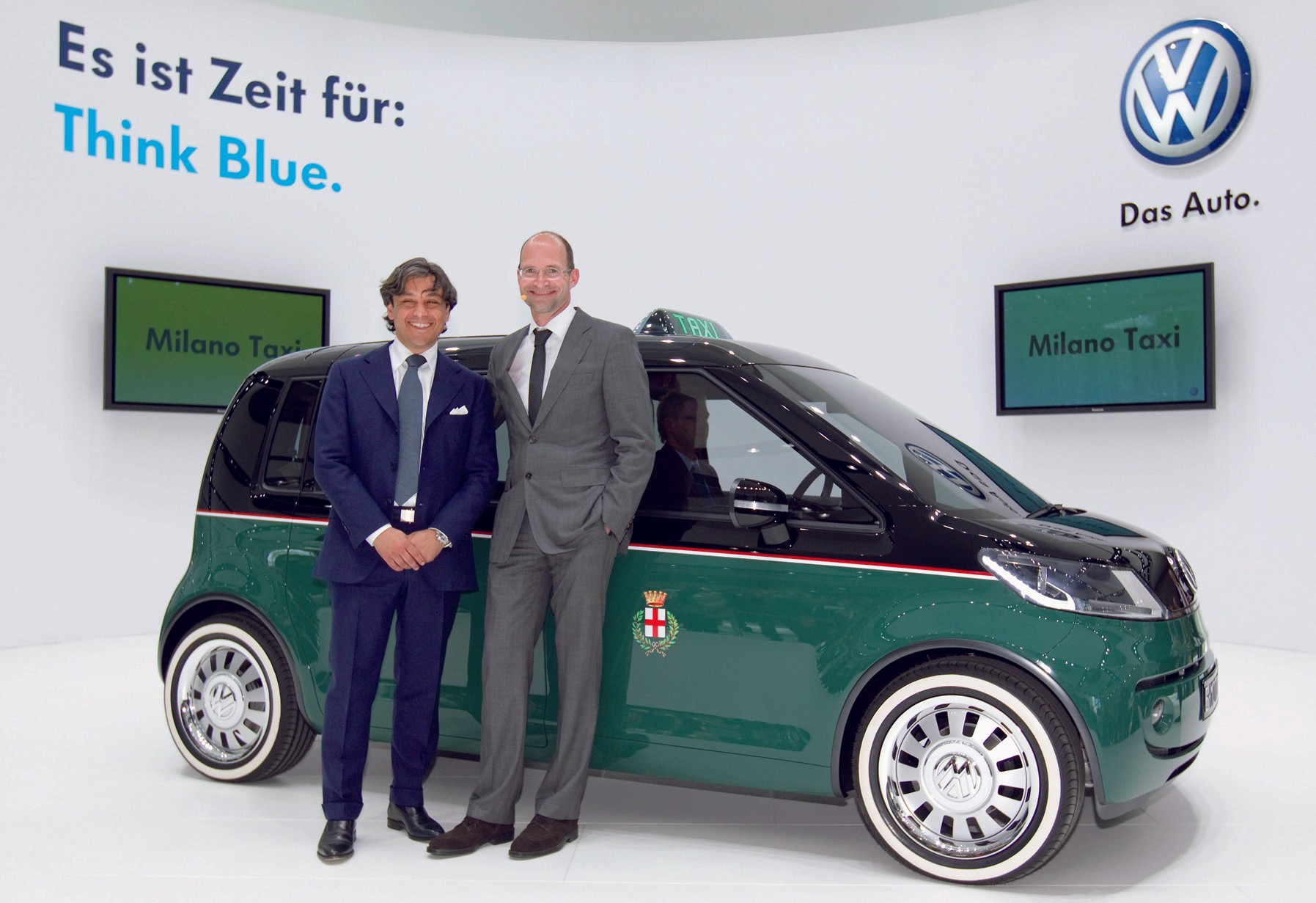 Hanower 2010: Volkswagen prezentuje elektryczną taksówkę w stylu retro