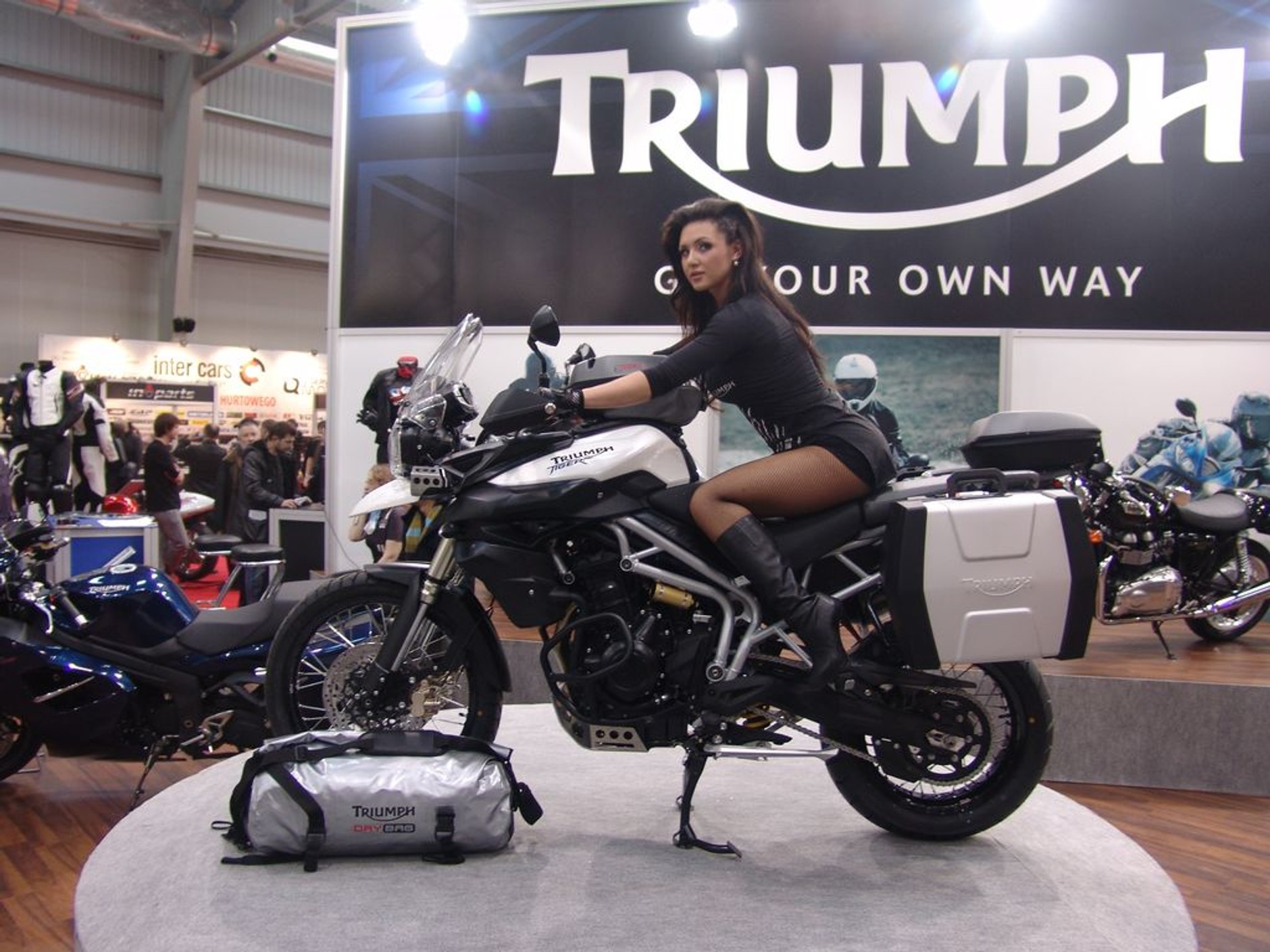 III Ogólnopolska Wystawa Motocykli i Skuterów: premiery i atrakcyjne hostessy (galeria)