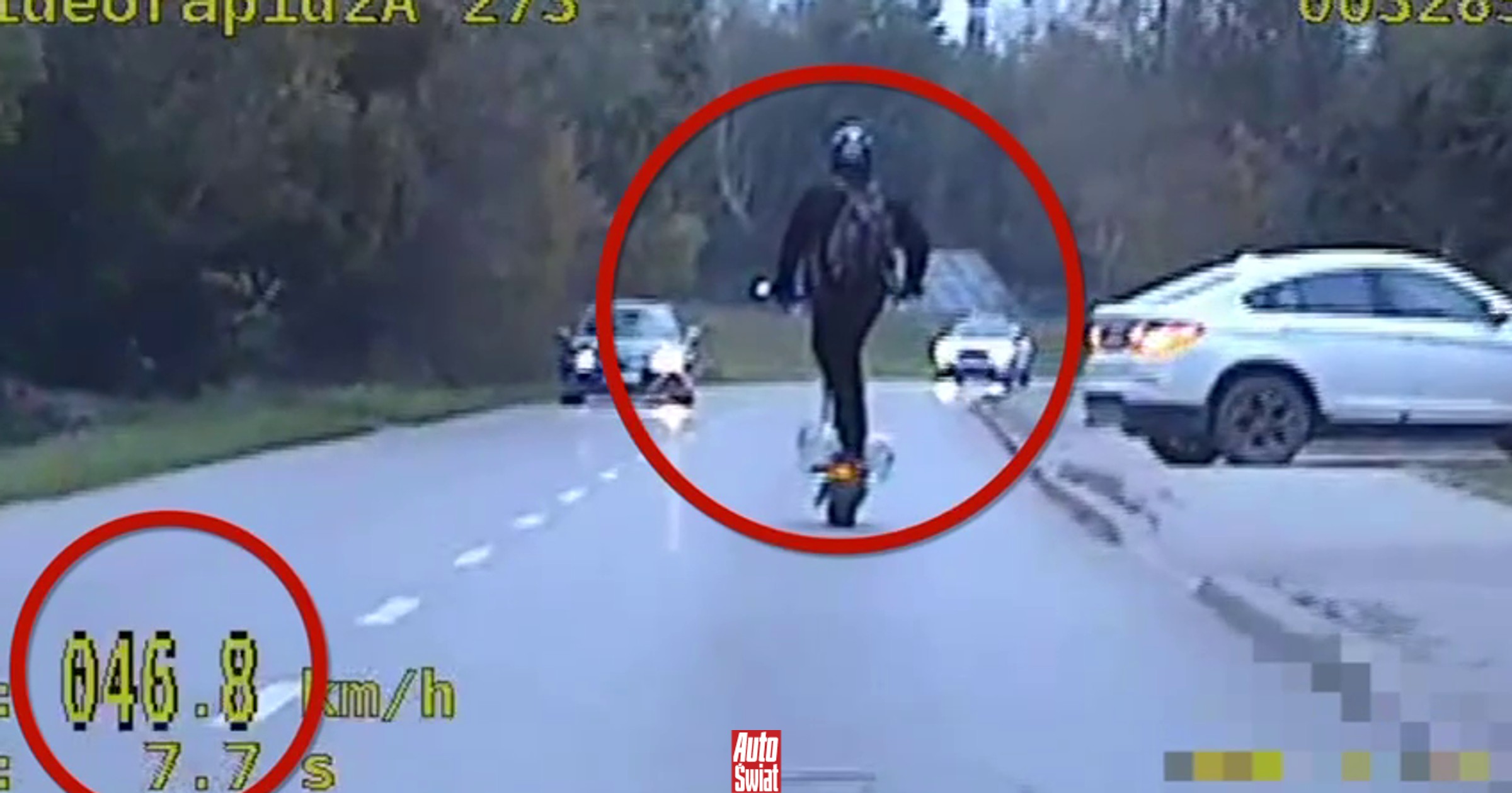 Jechał hulajnogą po ulicy. Dostał 1800 zł mandatu