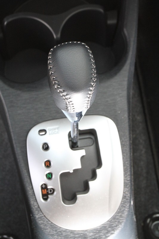Test nowej Toyoty Yaris, radzimy którą wersję wybrać automat czy manual?
