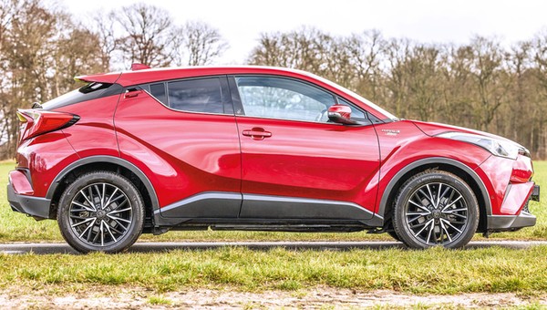 Używana Toyota C-HR: czy warto ją kupić?