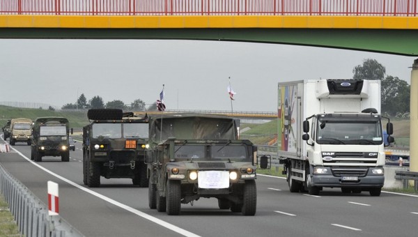 Wojskowe pojazdy pojawią się na polskich drogach - ważny apel armii