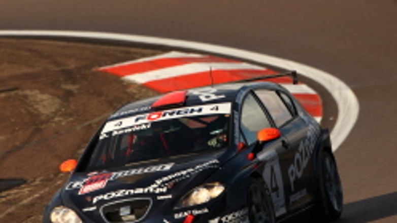 Wyścigi: udane testy Damiana Sawickiego w WTCC w Hiszpanii