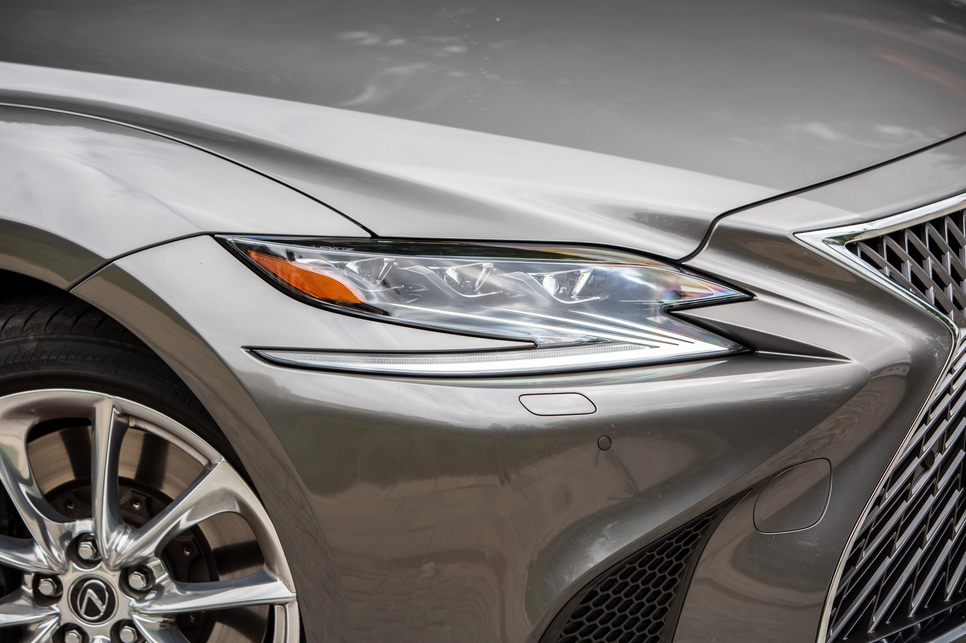 Lexus LS 500h