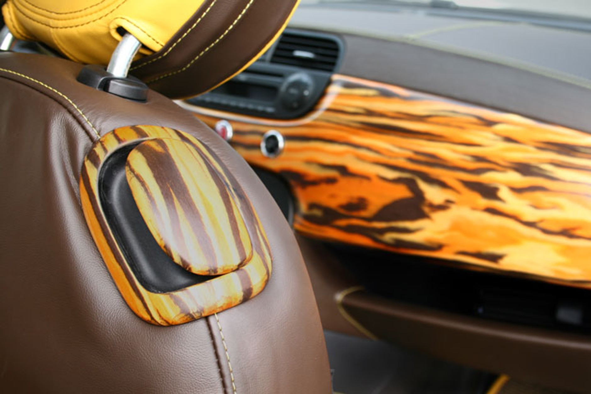 Fiat 500: w interpretacji Aznom