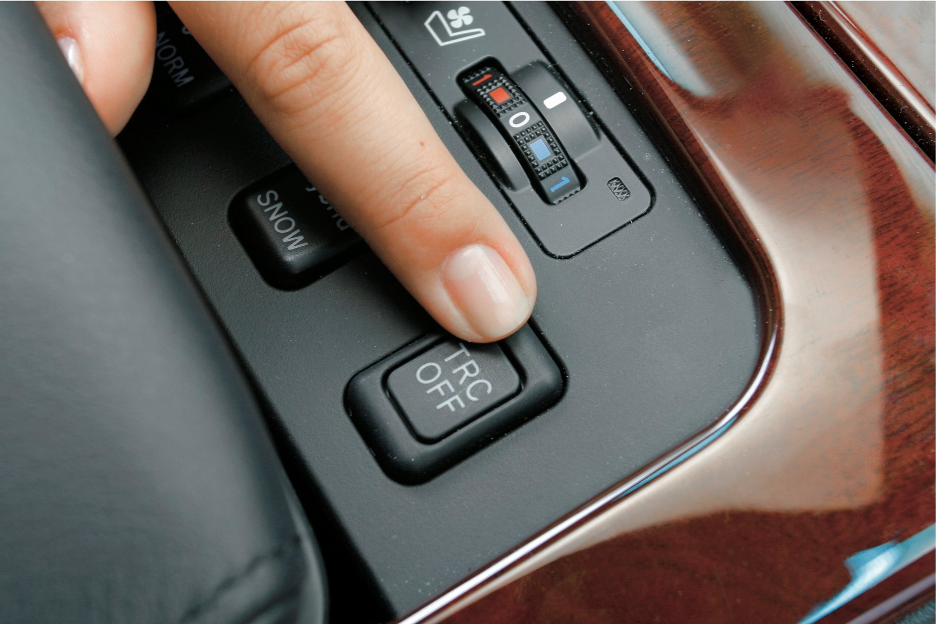 Lexus GS – system kontroli trakcji