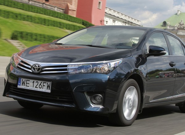 Trochę lepszy kompakt? Prezentacja używanej Toyoty Corolli XI