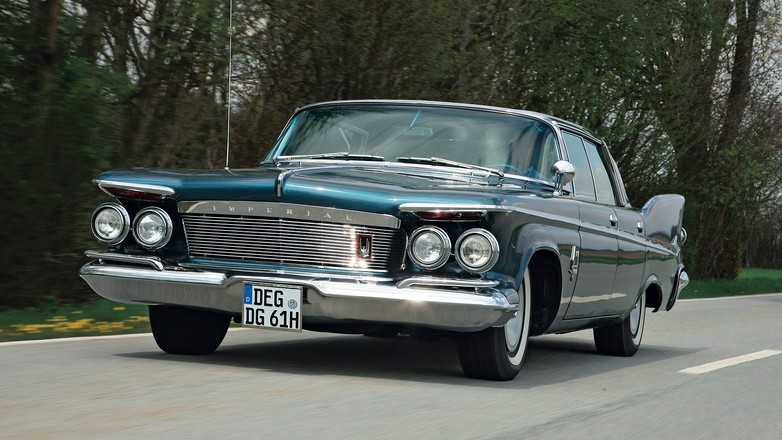 Klasyk z najwyższej półki - Imperial Custom four-door Southampton 1961