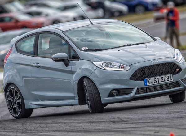 Ford Fiesta ST200 - jeszcze więcej zabawy