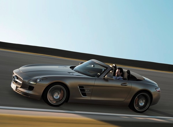 Mercedes SLS AMG Roadster