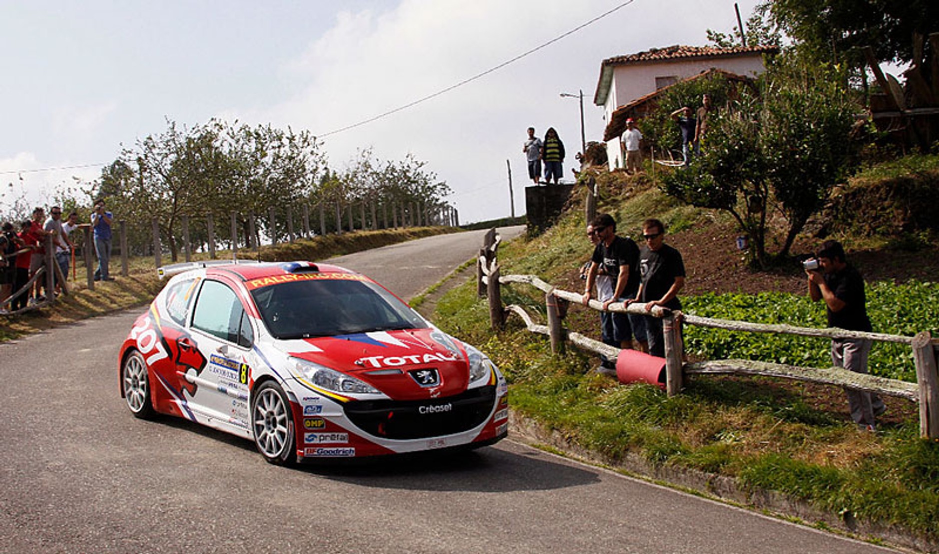 Rallye Principe de Asturias: Sołowow wciąż w grze (fotogaleria Willy Weyens)