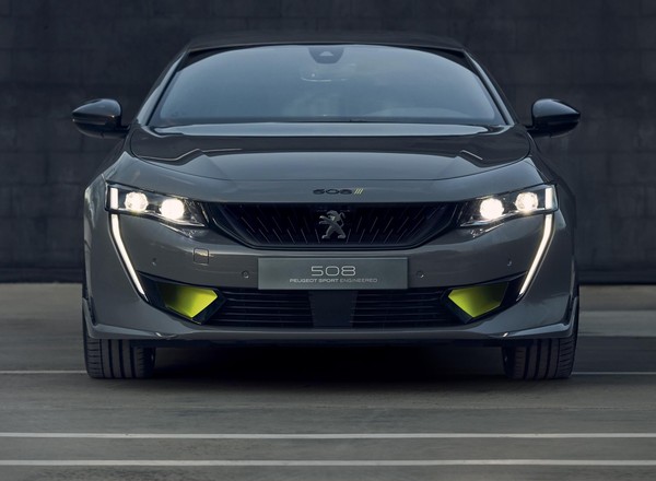 Peugeot 508 Sport Engineered - trzy silniki i 500 Nm