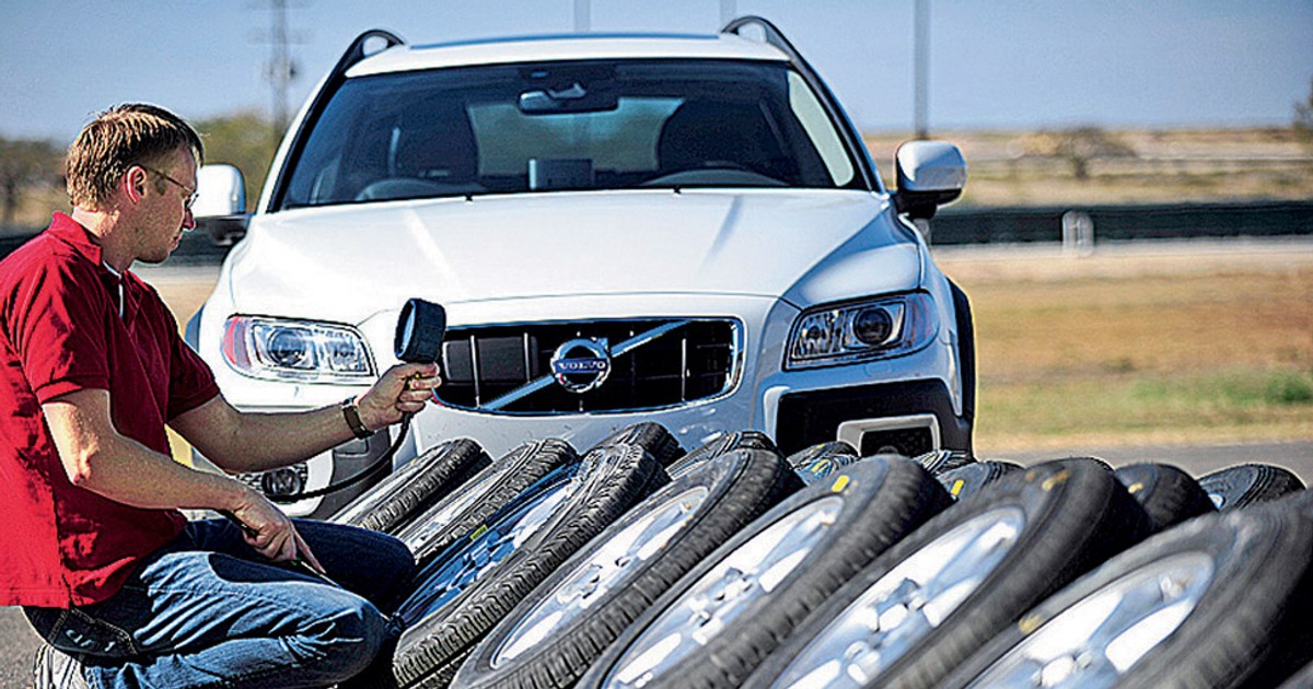 Test opon letnich 215/65 R 16: przejechać bezpiecznie przez lato