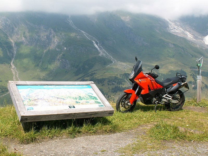 KTM 990 Adventure ABS: SUV na dwóch kołach