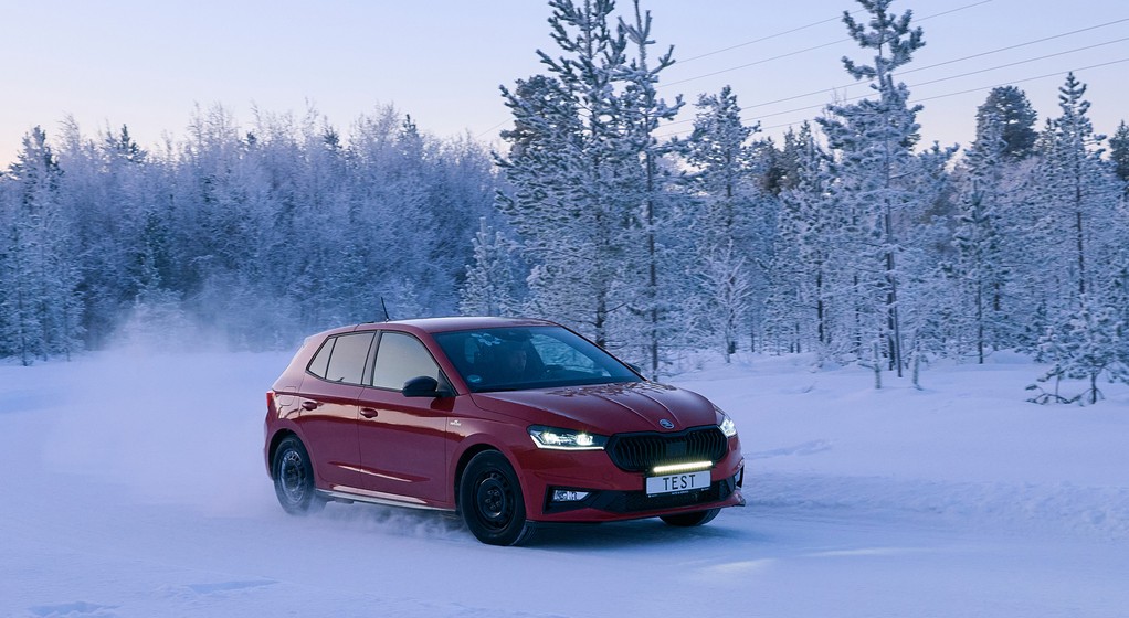 Test opon zimowych do aut miejskich wykonany przez niemiecki automobilklub ADAC. Wyniki poniżej oczekiwań.