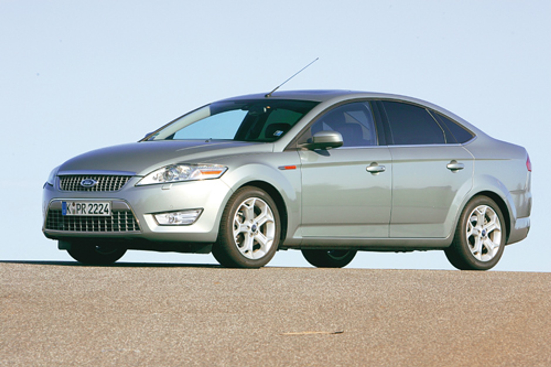 Citroen C5 kontra Audi A4 i Ford Mondeo - Citroen wraca do gry!