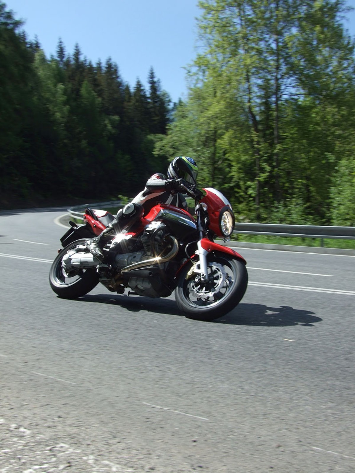 Aprilia i Moto Guzzi, czyli dzień w Górach Izerskich