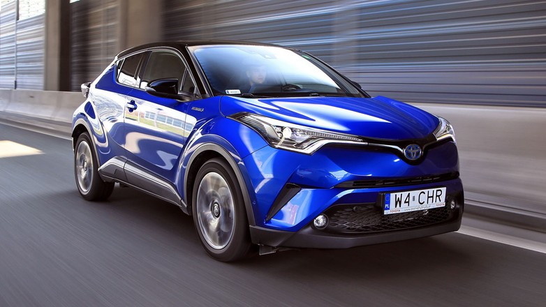 Toyota C-HR Hybrid - dobrze wygląda i jest oszczędna