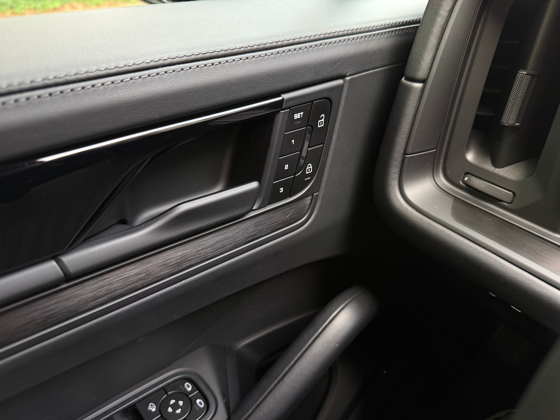 Porsche Cayenne 3.0 V6 Black Edition