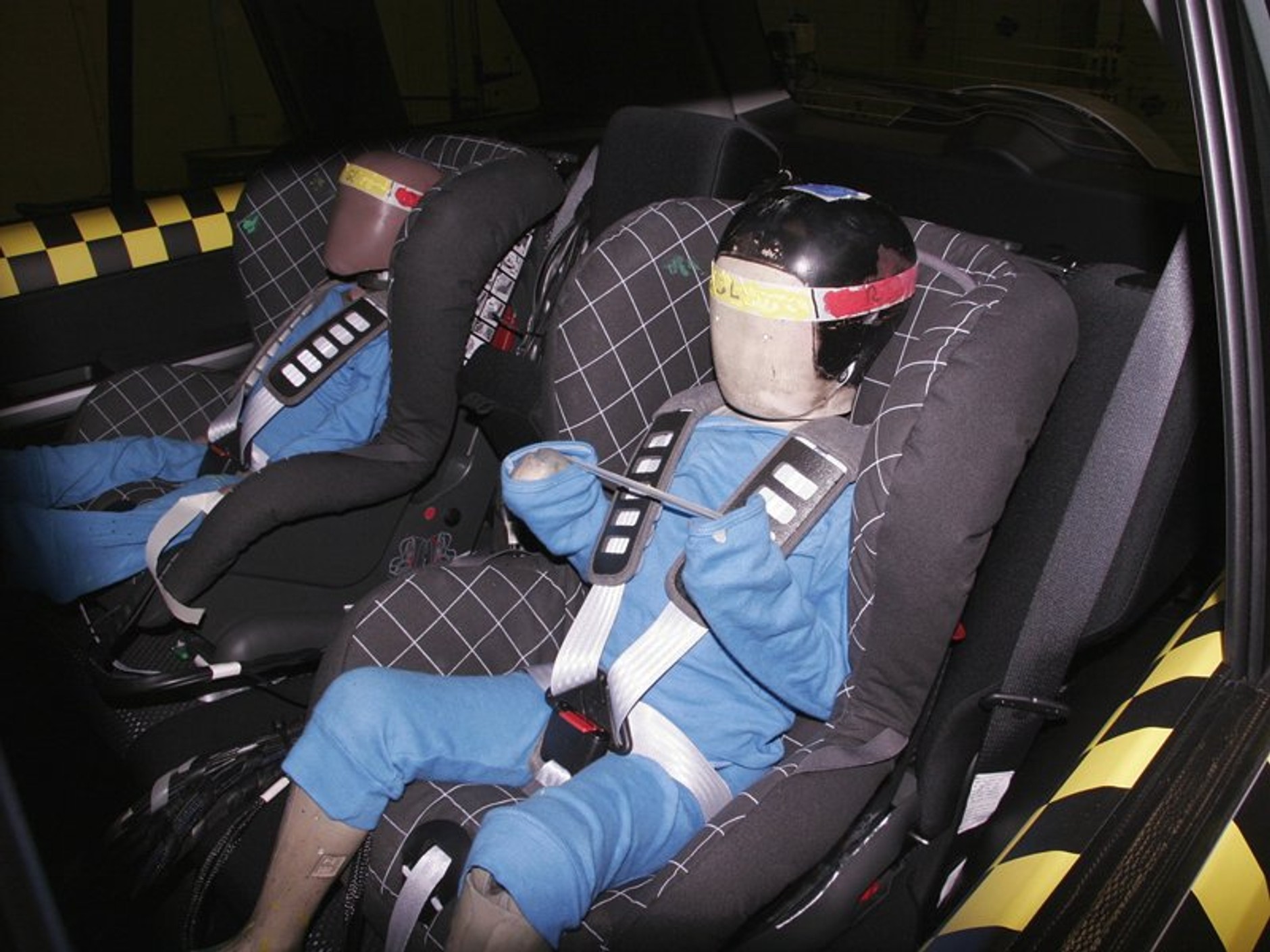 Nowe testy EuroNCAP: Land Rover Freelander 2 i Suzuki Grand Vitara