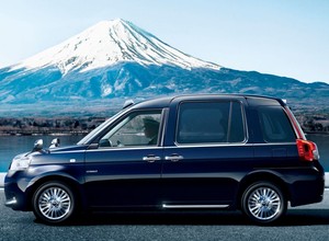 Toyota JPN Taxi – hybryda z LPG