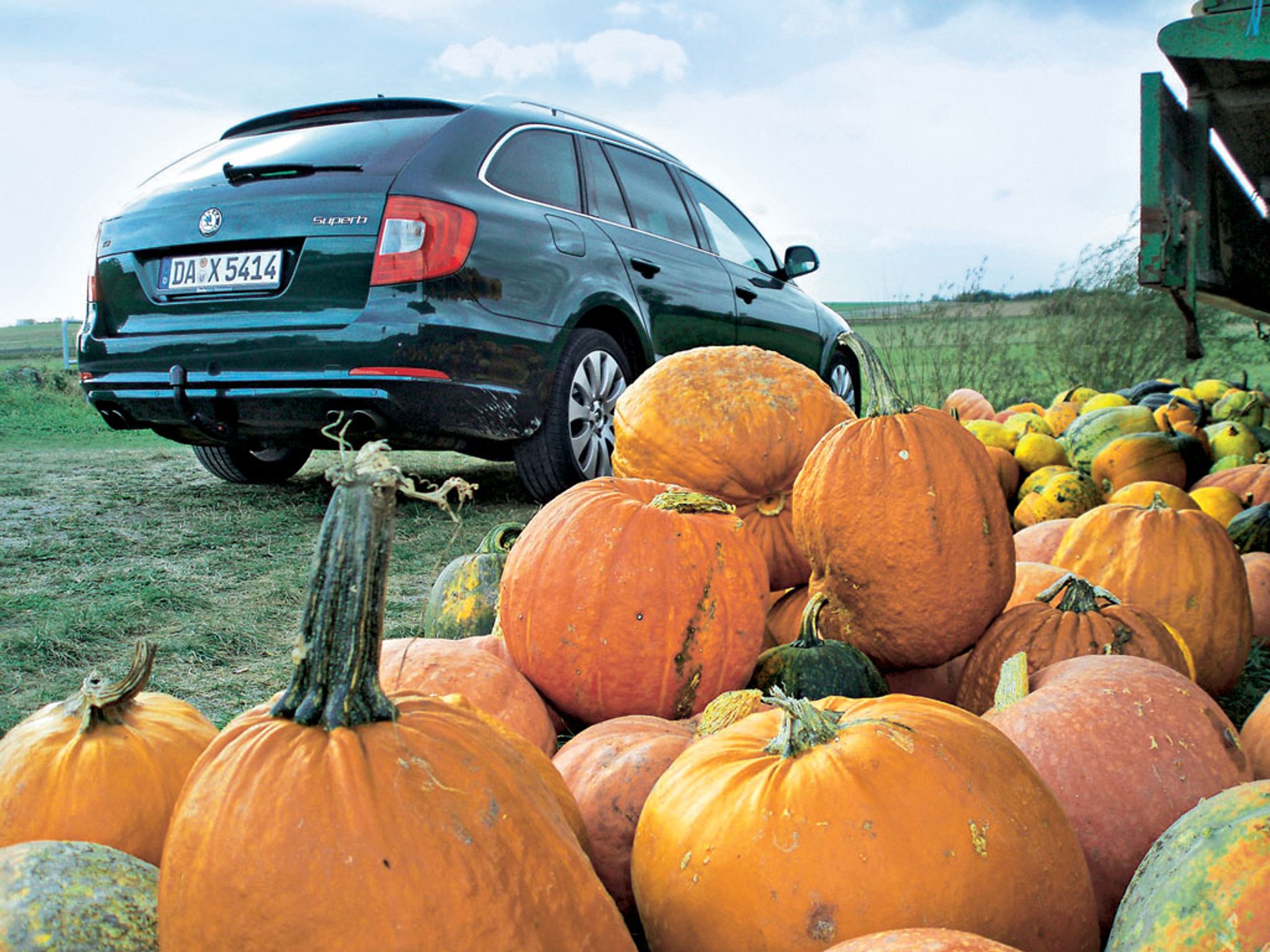 Skoda Superb Combi 2.0 TSi - Spory wyczyn dużej Skody