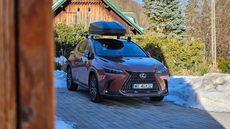 Lexus NX 450h+