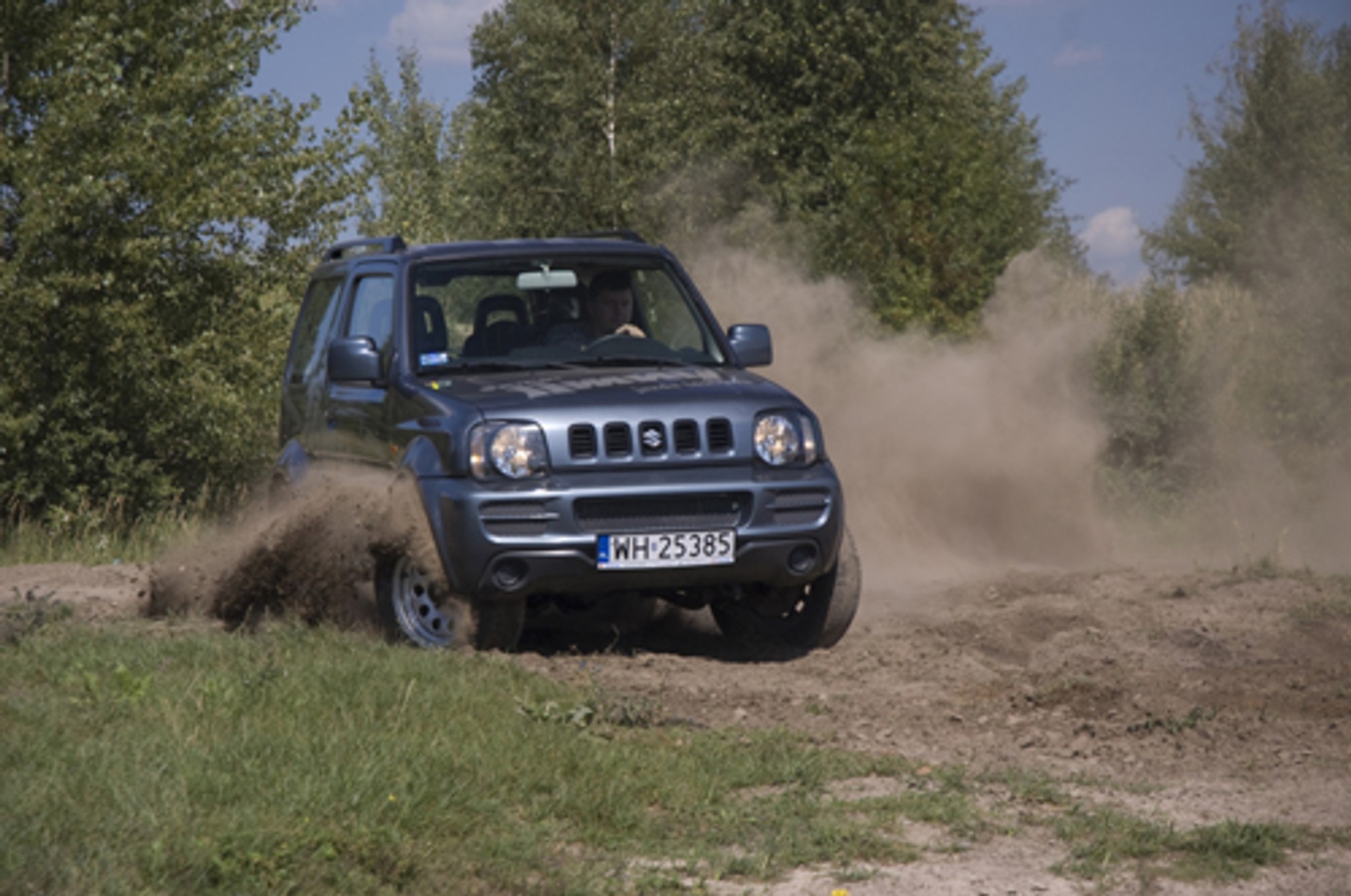 Suzuki Jimny 1.3 JLX - Duża zabawka