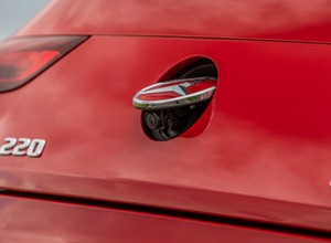 Mercedes CLA oblewa test łosia