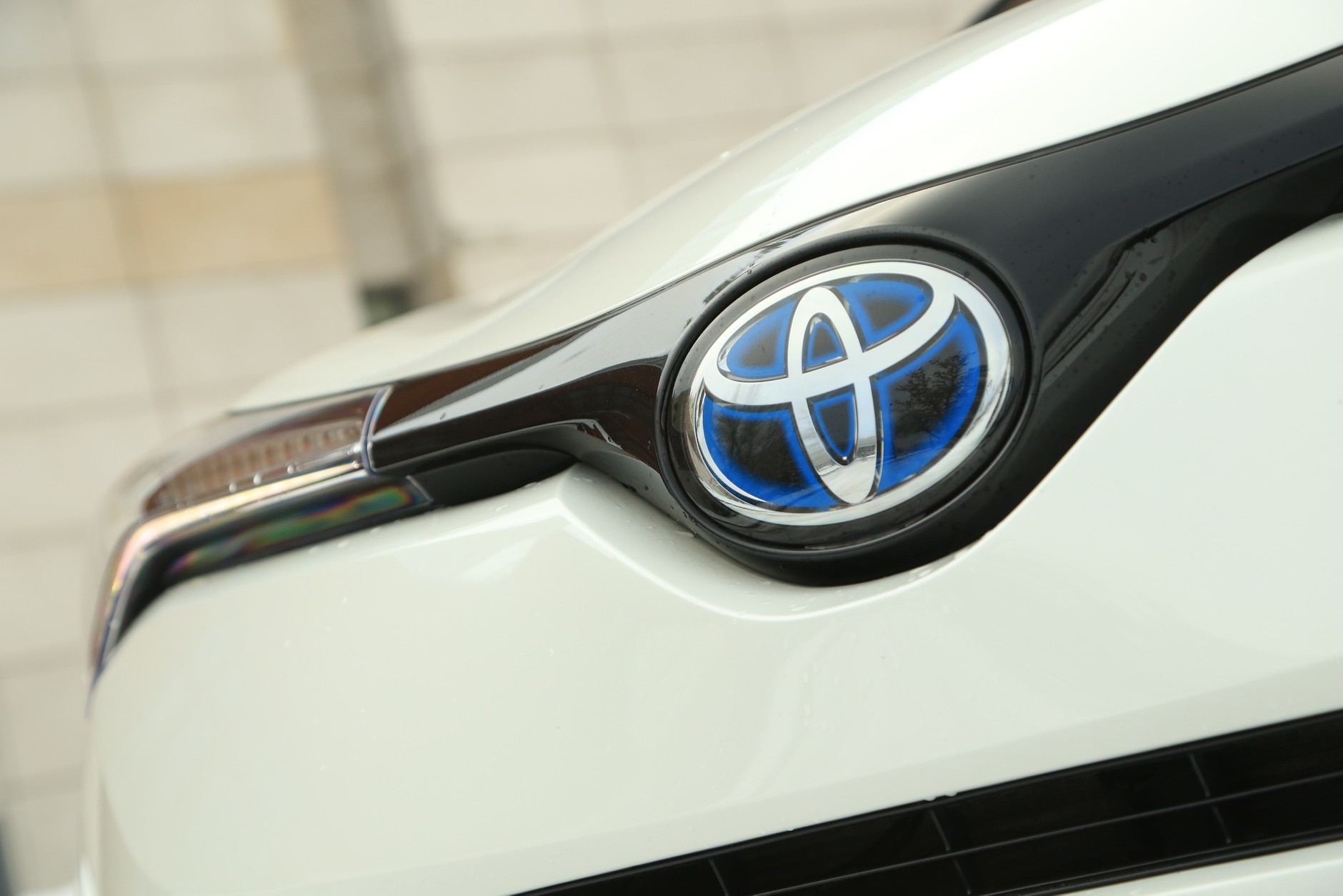 Toyota C-HR Hybrid