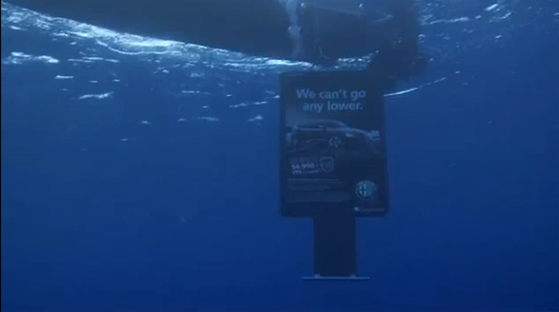 Alfa 147 jest na dnie maksymalnym, absolutnym, totalnym