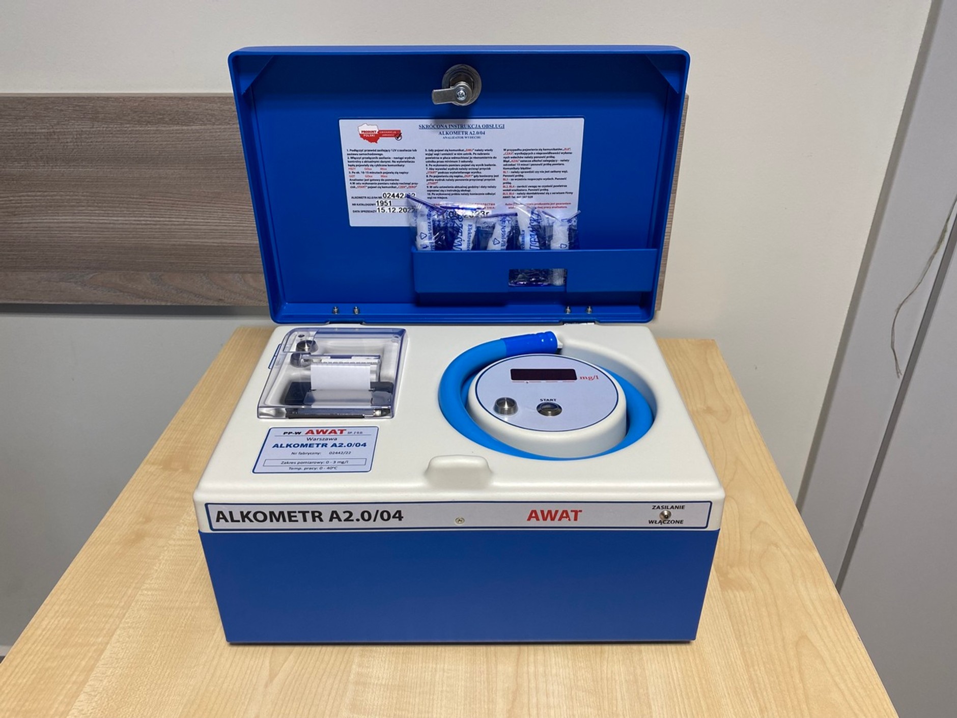 Nowy alkomat ALKOMETR w policji z Zambrowa