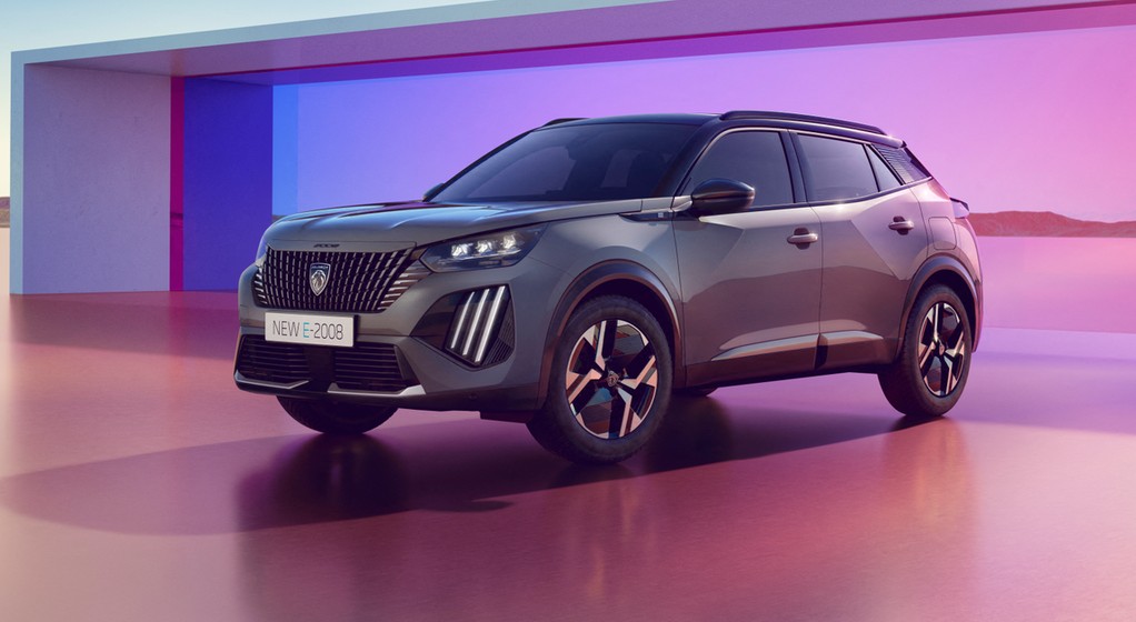 Peugeot E-2008 2023